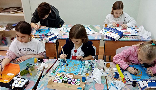 Студия интуитивного рисования "Кисточка" (18-99 лет)