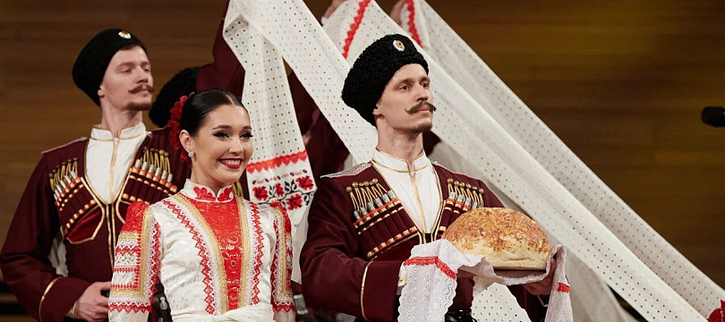 Рождество с Кубанским казачьим хором