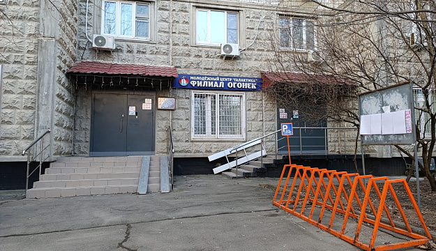 Клубный центр "Гравитация", ул. Герасима Курина, д. 44, корп. 1