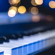 Бах, Вивальди, Эйнауди, Циммер. Музыка в темноте!