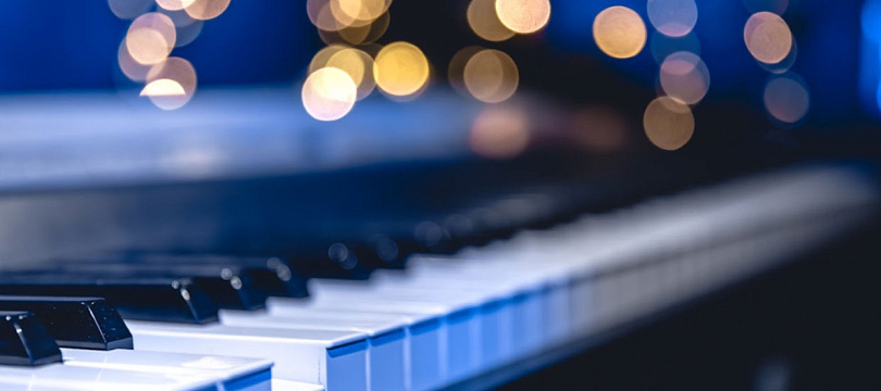 Бах, Вивальди, Эйнауди, Циммер. Музыка в темноте!