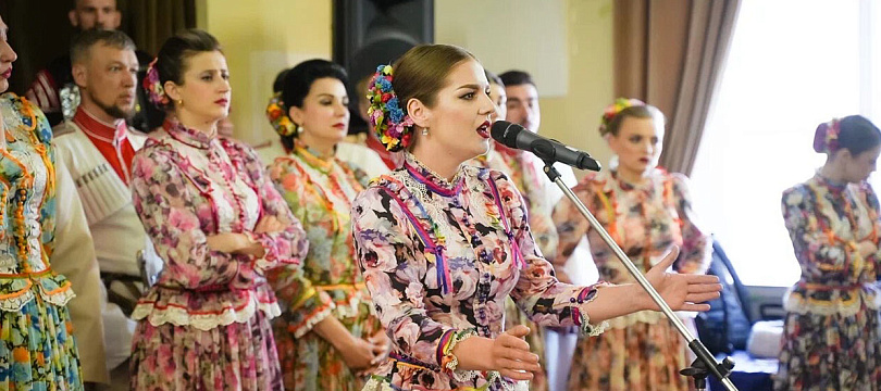 Рождество с Кубанским казачьим хором