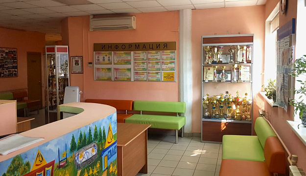 Клубный центр "Диалог", ул. Матвеевская,  д. 34, корп. 1